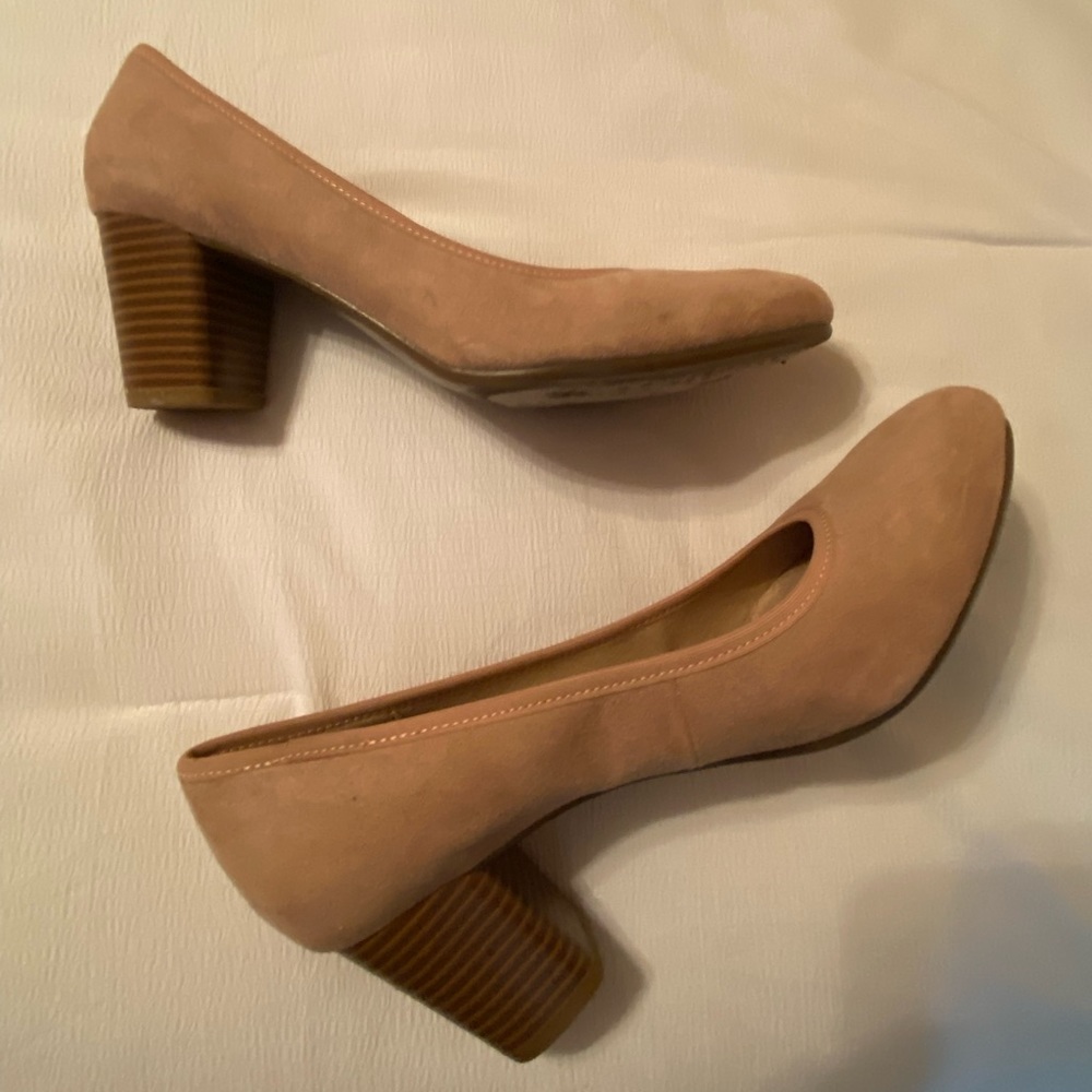 Suede heels